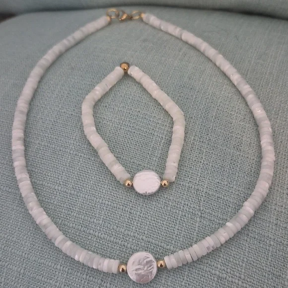 Natural Mother.of Pearl White Slices Of Pearl Rings & Pearl Coin Choker,Braclet - Picture 6 of 7